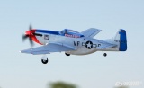 Dynam P-51D Mustang V2 PNP 1200mm so za�ahovac�m podvozkom